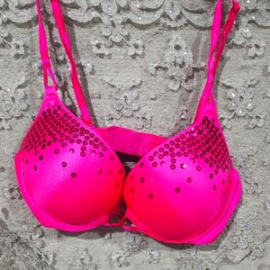 Victoria's Secret Bombshell bra 32A